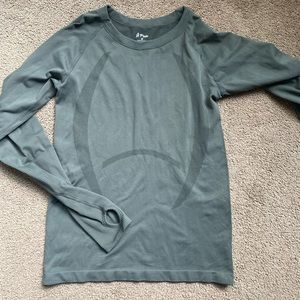 PTula long sleeve top
